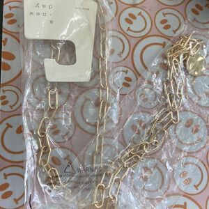 A new day Long chain Necklace NWT gold color
